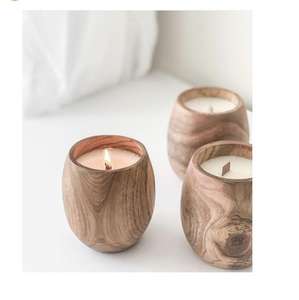 ที่ใส่เทียนไม้ลายวอลนัทคลาสสิก คอลเลคชั่นความเมตตา ดีไซน์ใหม่ ตกแต่งบ้าน/สำนักงาน โต๊ะทำงาน สีน้ำตาลขัดเงา ใช้สำหรับเทียนไม้ - Product Image 1