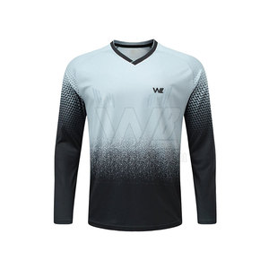 ชุดผู้รักษาประตูแบบจำนวนมาก ออกแบบชุดผู้รักษาประตูของคุณเองด้วยเทคนิคการพิมพ์แบบระเหิด ผลิตจากโพลีเอสเตอร์ - Product Image 3