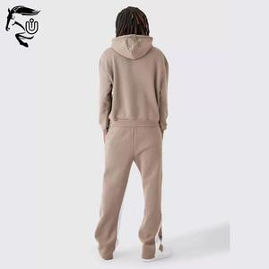 Pull-over à capuche imprimé de qualité supérieure et pantalon évasé empilé pour hommes personnalisés Nouveau procédé de fabrication - Product Image 6