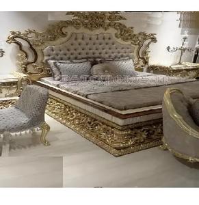 Lit et tables de chevet luxueux et lourds de style maharaja sculptés meubles de chambre à coucher de style maharaja lit sculpté d'aspect royal avec tables de chevet - Product Image 1