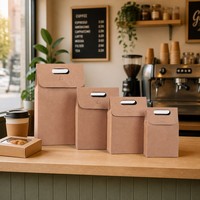 Caja Plegable de Papel Kraft con Asa y Cierre Magnético para Empaque Personalizable para Llevar