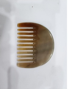 หวีผมฮอร์นธรรมชาติหวีขนาดพกพาทำด้วยมือหวีฮอร์นธรรมชาติ - Product Image 1