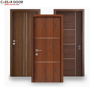 Puertas de Panel de Madera Compuesta con Núcleo Hueco para Interiores, Puerta de Entrada Interior con Revestimiento de PVC, Diseño de Puerta de Madera WPC - Product Image 1