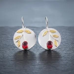 Boucles d'oreilles élégantes de créateur en alliage de qualité supérieure, faites à la main, pour femmes, pour un usage quotidien et en soirée, en argent sterling 925. - Product Image 3