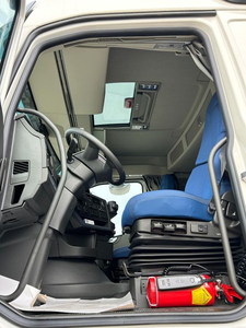 2024 Used 8x4 Heavy-Duty Dump <b>Truck</b> 500HP Euro 6 Diesel <b>Engine</b> Automatic Transmission Hydraulic Tipper <b>System</b> - Product Image 3