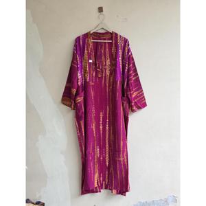 Kimono de sari tie-dye bohemio hecho a mano, estilo vintage, ropa de dormir larga, pareo para traje de baño - Product Image 2