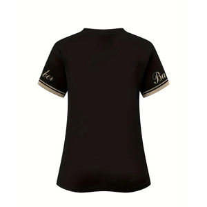 Uniforme Barbar polyvalent adapté aux hommes et aux femmes offrant confort et style pour une utilisation quotidienne dans les séances de coupe de cheveux - Product Image 3