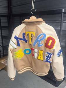 Chaqueta de Cuero PU Personalizada con Estampado Corto y Ajuste Entallado, Estilo Bomber Universitario, Color en Contraste, Nueva Colección Otoño 2025 para Mujer - Product Image 6