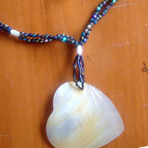 สร้อยคอเครื่องประดับเปลือกหอยสีเหลืองประดับลูกปัดลายรูปหัวใจ ของขวัญที่ได้แรงบันดาลใจจากศาสนา เหมาะสำหรับมอบเป็นของขวัญ - Product Image 4