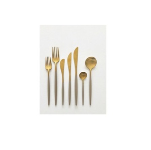 Ensemble de couverts en cuivre Finition peinte moderne avec plusieurs tailles et motifs en forme Ensembles de couverts - Product Image 2