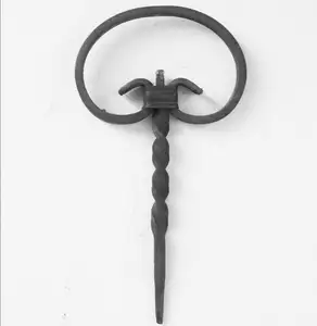 Riñones de elementos de hierro forjado de herrería con púas componentes ornamentales para piezas de cercas de puertas