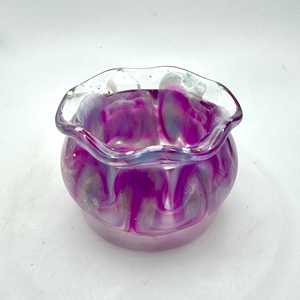 Bol en résine de grande taille en forme de fleur bleue polie à la main, accent doré, écologique, décoration bohème pour la maison, cadeau de fête, personnalisé - Product Image 1