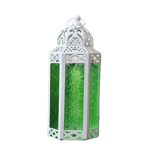 Linternas ecológicas de metal con recubrimiento en polvo, elegantes piezas decorativas para el hogar en forma de cabaña para el Festival de Navidad para restaurantes - Product Image 1