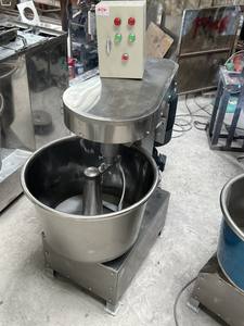 Malaxeur électrique séparé de 15Kg, nouvelle condition, garantie 1 an, boulangerie Vietnam haute qualité 220V/380V 1180x600x1100 - Product Image 6