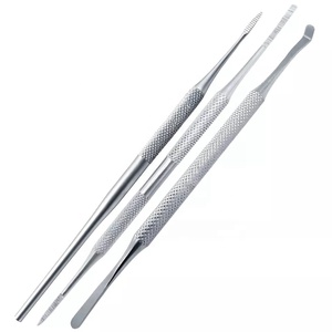 Kit Profesional de Herramientas de Pedicura de Acero Inoxidable Curvado para Uñas Encarnadas de Dedos de Manos y Pies - 3 Piezas, Cortaúñas y Limas Duraderas y Reutilizables - Product Image 4