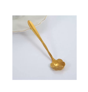 Cuchara de servicio de latón personalizable con mango atractivo Latón pulido último diseño productos más exigentes - Product Image 6