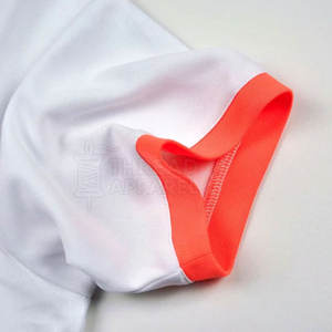 Uniforme de fútbol de color sólido de calidad superior para ropa de fútbol de nuevo estilo de diseño a la venta - Product Image 5