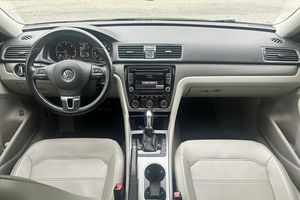 ใช้แล้ว LHD/RHD 2014 V0LKSWAGEN Passat TDI SE - Product Image 5