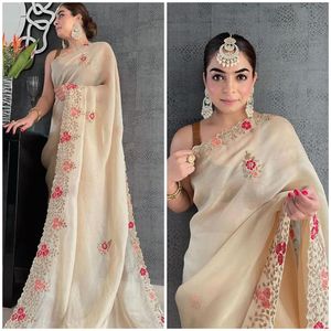 Saree georgette jaune clair de créateur lourd moderne vêtements de fête mariages fêtes tenue de broderie à la mode vente chaude pas cher - Product Image 2