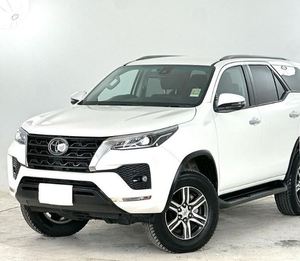 FORTUNER 2.4L TURBO DIESEL 2024 EN EXCELLENT ÉTAT - Prêt à être expédié - Product Image 3