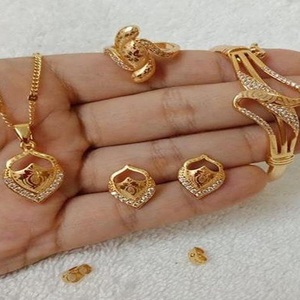 Collier de mariage africain, vente en gros de bijoux Nouvelle mode féminine Parure de luxe couleur or 18k - Product Image 1