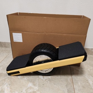 Vente rapide 1500W VESC Scooter monocycle électrique à équilibrage automatique à une roue pour adultes - Product Image 1