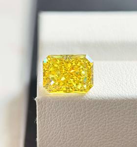 3.0 CT VS1-VS2 diamants en vrac de couleur jaune taille émeraude cultivés en laboratoire certifiés par IGI avec certificat - Product Image 2