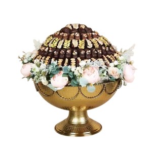 Canasta de Regalo de Chocolate de Gran Calidad, Elegante Arreglo de Postres Hecho a Mano, Tazón de Malla Dorada para Ocasiones Especiales, Precio Más Bajo - Product Image 4