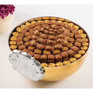 Ensemble de 3 bols en métal doré martelé faits à la main pour la table à manger écologique et décorative pour les mariages et le chocolat - Product Image 2