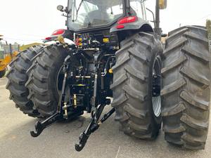 Compre el Tractor LOVOL TR2204 de 220HP, Equipo Agrícola de Alta Calidad a un Precio Accesible - Product Image 2