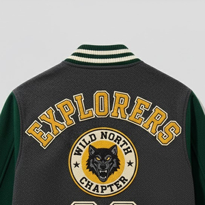 Veste de baseball en chenille brodée de haute qualité pour hommes, fabriquée par un fabricant OEM, chaude pour l'hiver, style streetwear, veste varsity pour hommes - Product Image 3