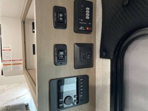 Nouvelle caravane Jayco Jay F-l-i-g-h-t Slx 287BHS 2026 à vendre pour le camping et les voyages - Product Image 4