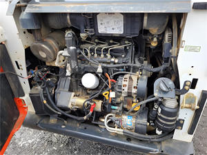 Chargeuse compacte sur chenilles Bobcat S595 de 2016 en parfait état, légèrement utilisée, à vendre avec livraison rapide dans le monde entier - Product Image 5