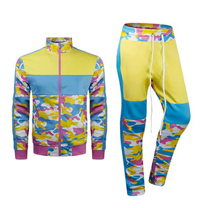 Nouveaux survêtements personnalisés pour hommes ensemble de survêtements de fitness en plein air vêtements de sport pour hommes survêtements tricotés solides survêtements à séchage rapide pour hommes - Product Image 1