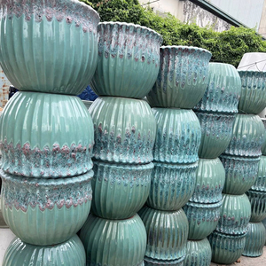 Macetas Modernas de Cerámica Hechas a Mano para Jardín y Hogar Atlantis, de Fibra de Poliresina, con Acabado de Burbujas, Orificio de Drenaje, Duraderas - Product Image 1