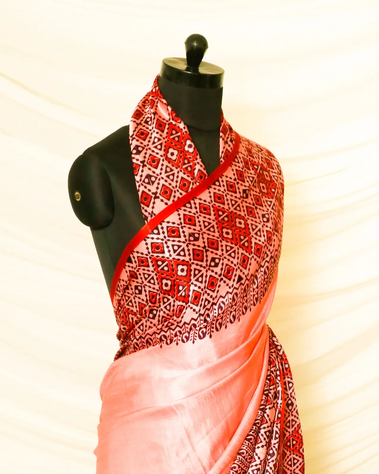 Vintage Silk Saree Printed Design Fill Long Dress Beautiful Looking Casual Wear Dress Floral Design Printed Dress