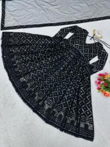 Chic Faux Black Georgette Dress con Lakhnavi Stich Ideal para uso de día a noche Perfecto para reuniones de oficina y de noche - Product Image 4