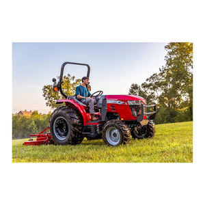 Tractor MF 9500 a la venta con motor diésel, dirección asistida de doble embrague e ideal para labranza, siembra, pulverización y cosecha - Product Image 5