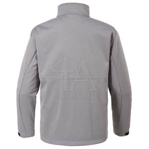 Top Trendy Nueva llegada Ropa de invierno Hombres Chaqueta de concha suave Color personalizado con diseño para la venta en línea - Product Image 3