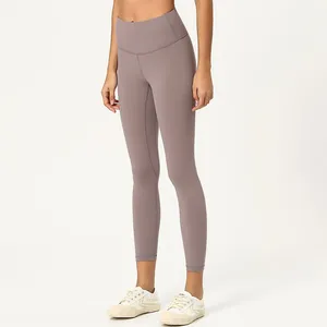 Kadınlar yumuşak tayt dikişsiz vücut şekillendirici yüksek bel Usb sıcak isıtmalı Yoga pantolon ile özel logo