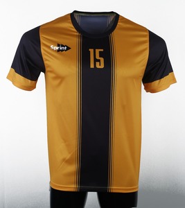 Nouvelle saison personnalisé Football uniforme maillot ensemble séchage rapide Vintage rétro football maillot classique Club chemise pour hommes - Product Image 3