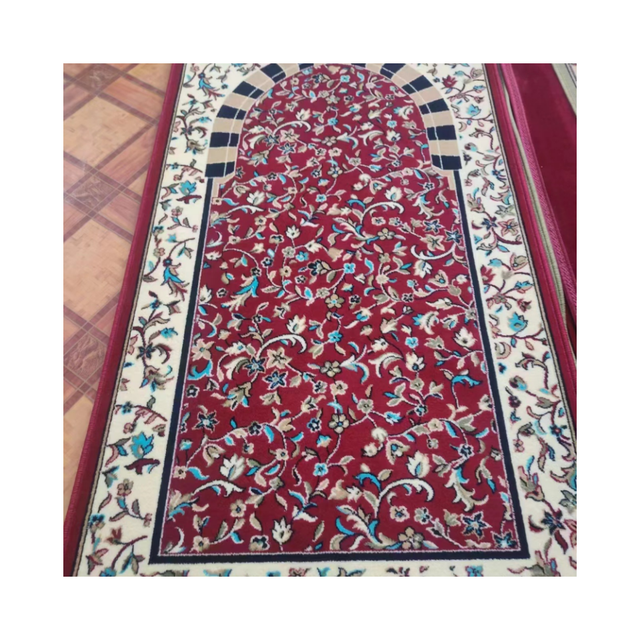 Hot Seller Prayer Mat for Adult Prayer Rug With Thick Sponge Comfortable With Emboss Design for Muslim Prayer