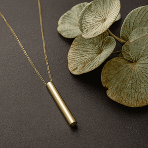 Bijoux à porter quotidiennement Chaîne de collier personnalisée avec pendentif en laiton OEM ODM - Product Image 5