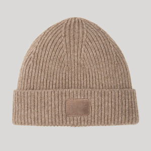 Bonnets unisexes élégants et chauds 100% acrylique avec motif d'arcs Vêtements d'hiver en acrylique doux pour la mode décontractée Marque promotionnelle - Product Image 1