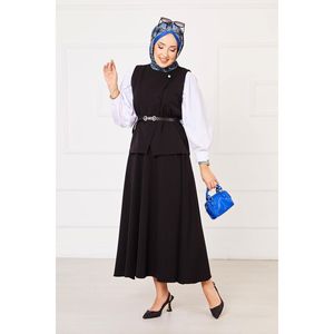 Cross Buttoned <b>Skirted</b> Double Hijab 2-Piece Casual Set Autumn Crepe Fabric Woven Pattern <b>Black</b>" - Product Image 2