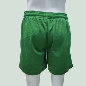 Pantalones cortos de malla de color sólido de nueva moda para hombres, pantalones cortos de malla transpirables sostenibles antiencogimiento para hombres de buena calidad a precio asequible - Product Image 2