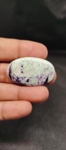 Piedra de Kammererita de Alta Calidad, Gema Natural Suelta Verde y Azul UDGEMS para la Fabricación de Joyas - Product Image 5