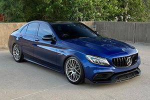 Mercedes-AMG C63 S berline 2018 d'occasion en excellent état, moteur V8 biturbo - Product Image 5