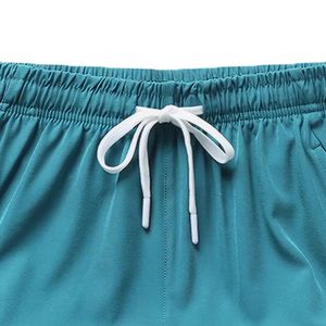 Shorts de sport pour homme à taille mi-haute, couleur unie, séchage rapide, légers, respirants, pour l'entraînement, la course et le fitness, avec taille élastique - Product Image 2