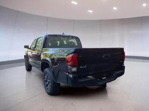 Usado 2023 para Tacoma SR5 V6 doble cabina 4WD dirección izquierda - Product Image 5